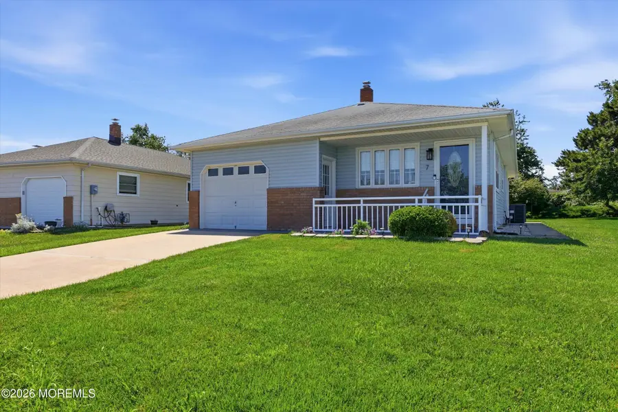 7 Saint Catherine Boulevard, Toms River, NJ 08757 - #3