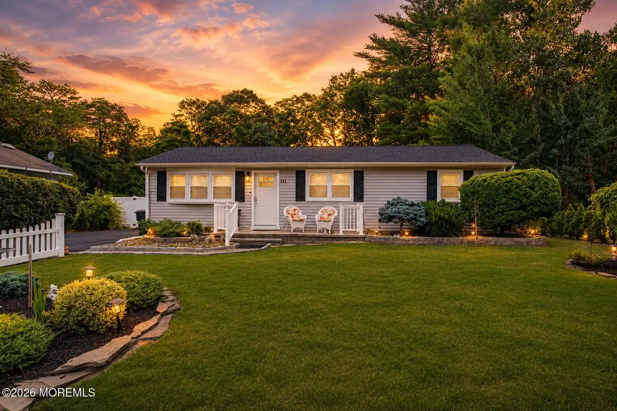 442 Irving Place, Toms River, NJ 08755 - #1