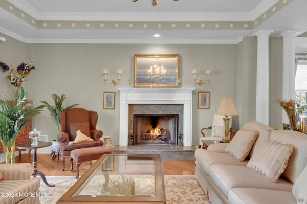432 Oval Road #432, Wall, NJ 08736