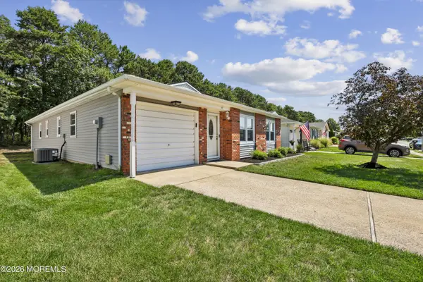 87 Yorkwood Drive, Brick, NJ 08723