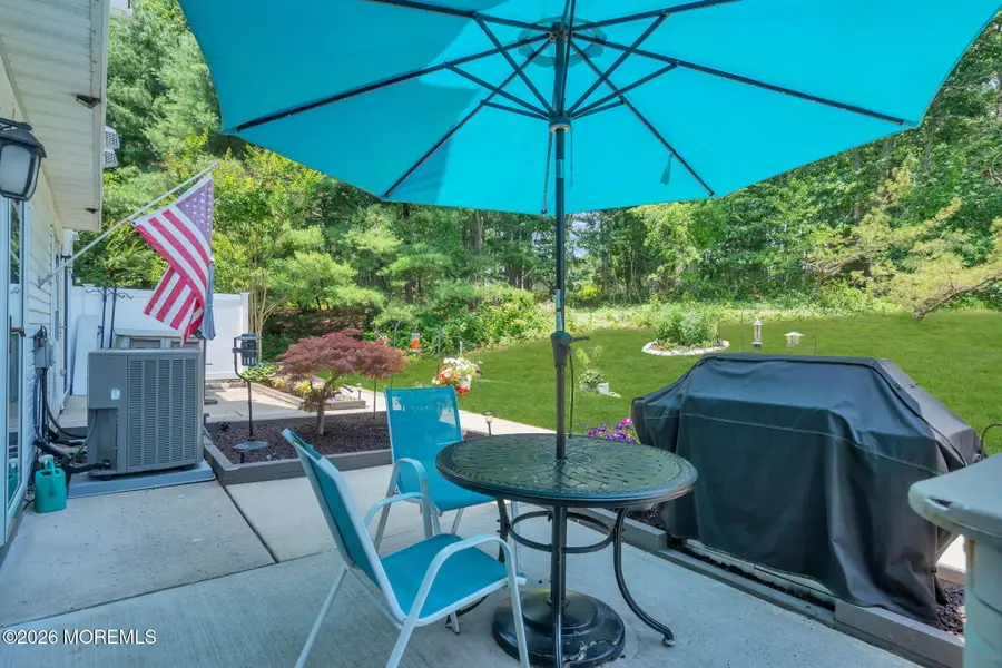 11 Phoenix Court, Tinton Falls, NJ 07712 - #3