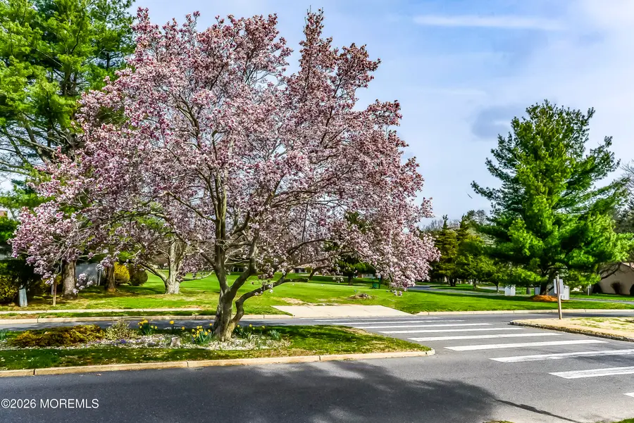 72 Berkshire Court, Red Bank, NJ 07701 - #3