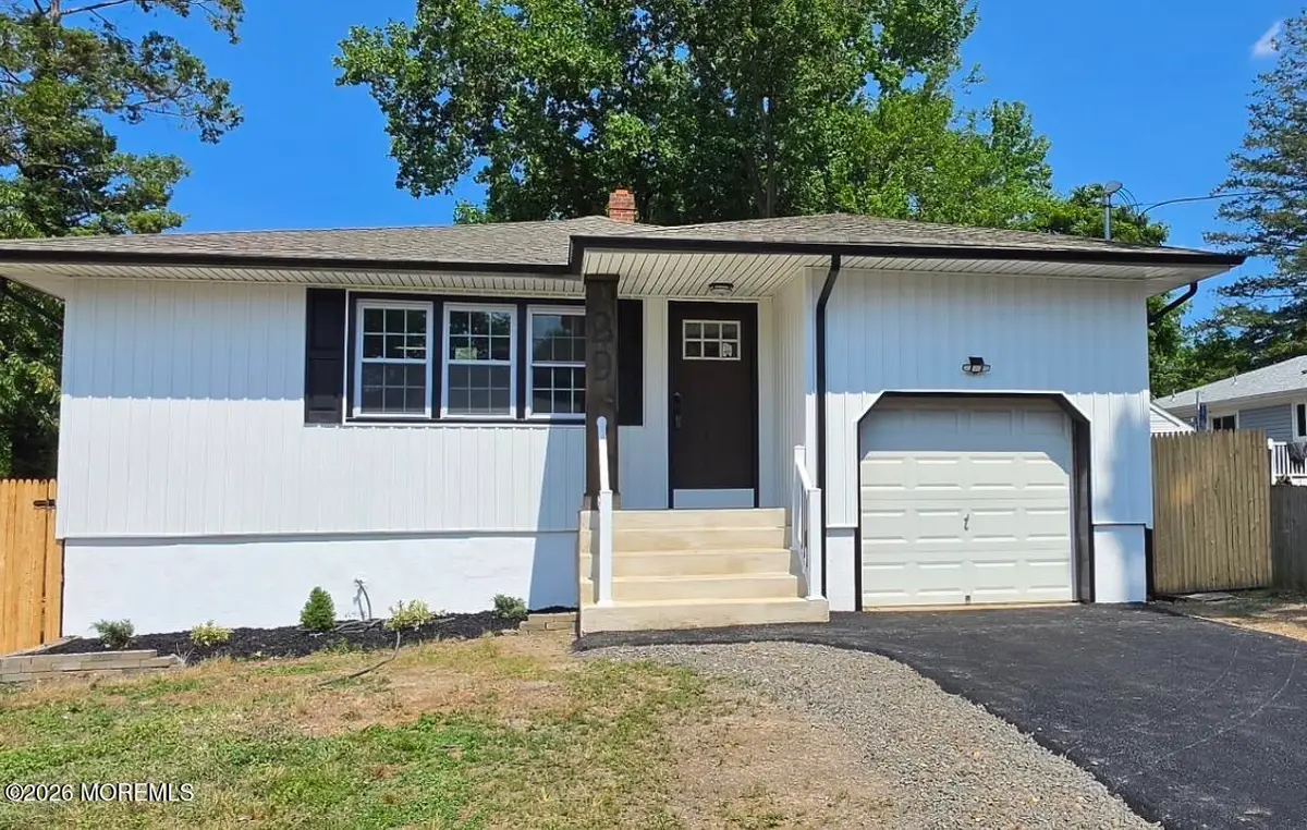 29 Wayside Drive, Keyport, NJ 07735 - #1