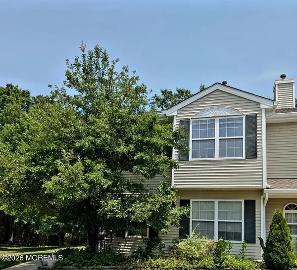 105 Sandpiper Lane #105, Bayville, NJ 08721