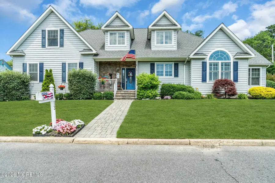 13 Beach Road, Shark River Hills, NJ 07753 - #2