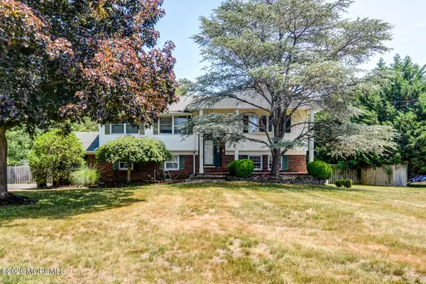 71 Sugar Maple Lane, Tinton Falls, NJ 07724