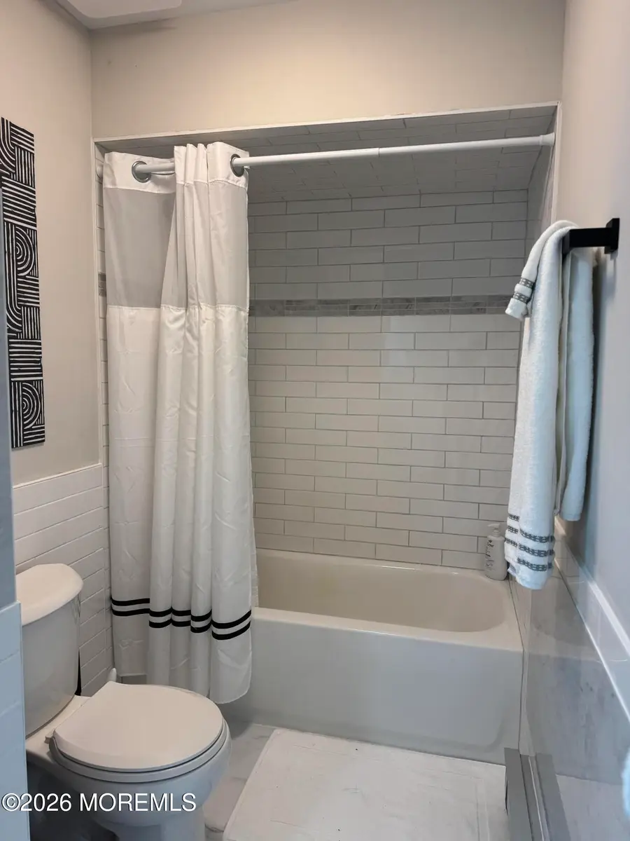 105 Amberly Drive #G, Manalapan, NJ 07726 - #3