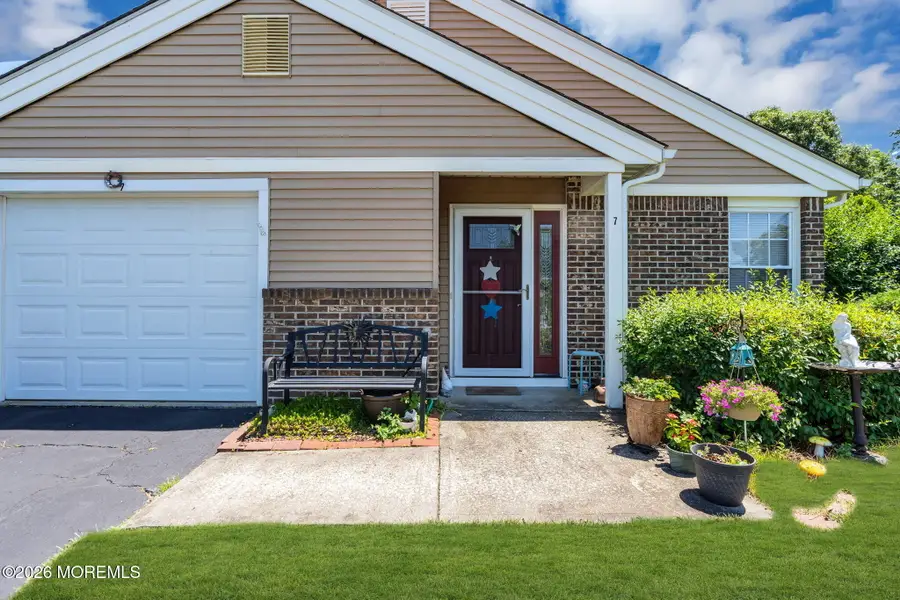 7 Elm Court, Barnegat, NJ 08005 - #3
