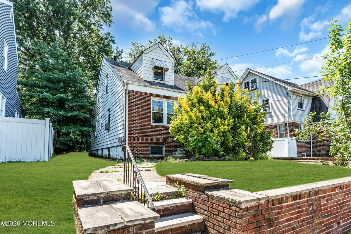 6 Webster Avenue, Kearny, NJ 07032 - #1