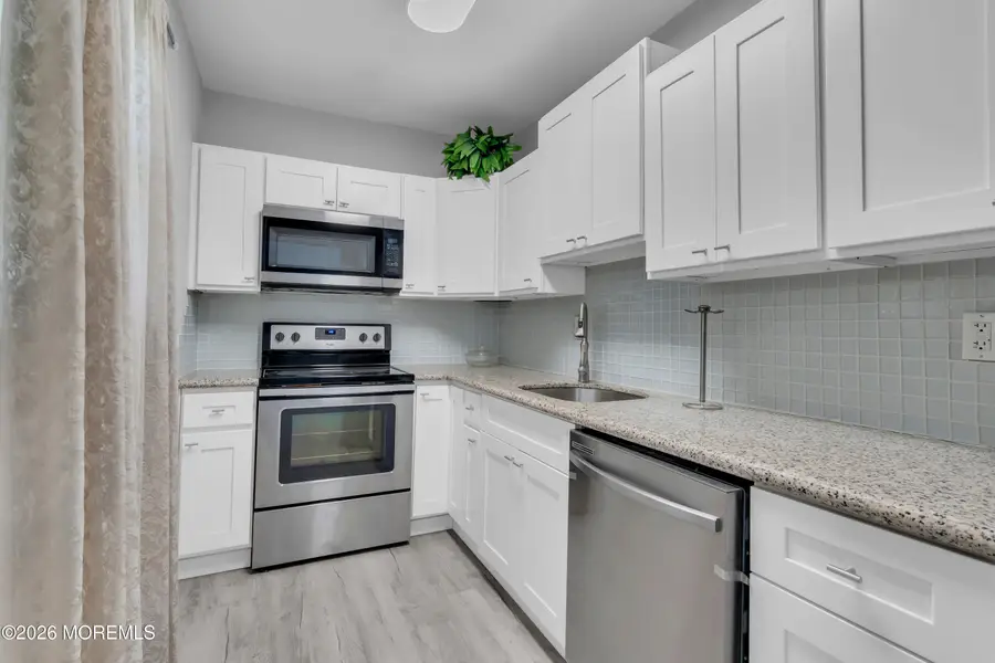 96 White Street #D, Eatontown, NJ 07724 - #3