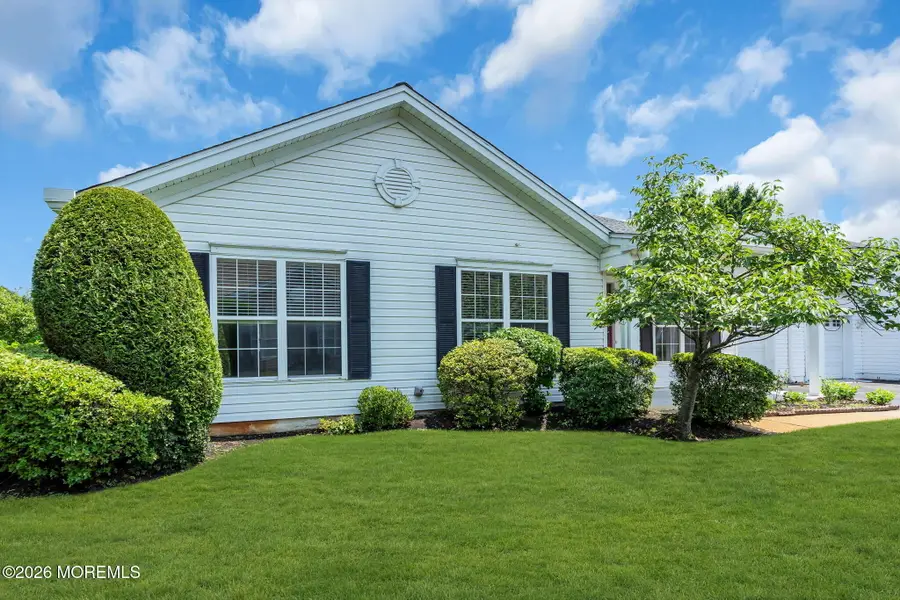 146 Greenlawns Drive, Lakewood, NJ 08701 - #3