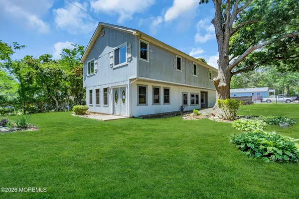 58 Chadwick Avenue, Toms River, NJ 08753