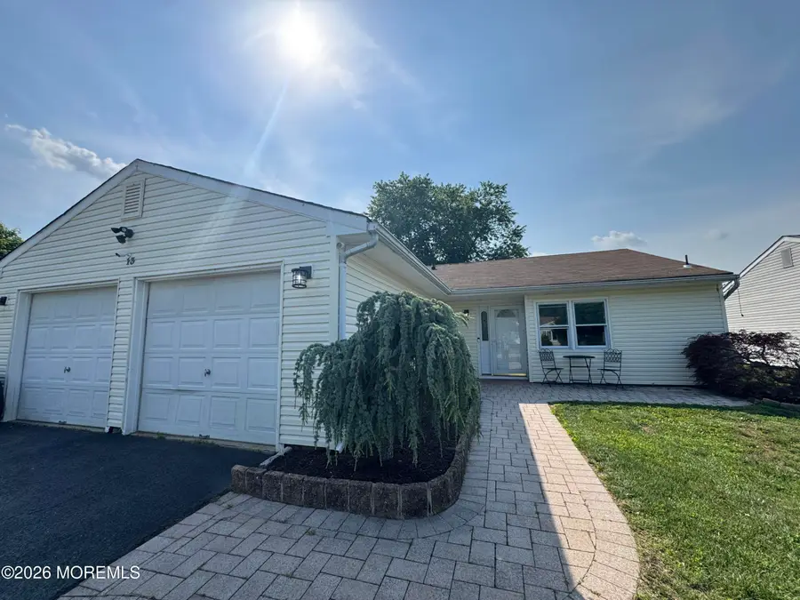 13 Scenic Drive, Freehold, NJ 07728 - #3