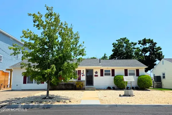 22 Forecastle Drive, Little Egg Harbor, NJ 08087
