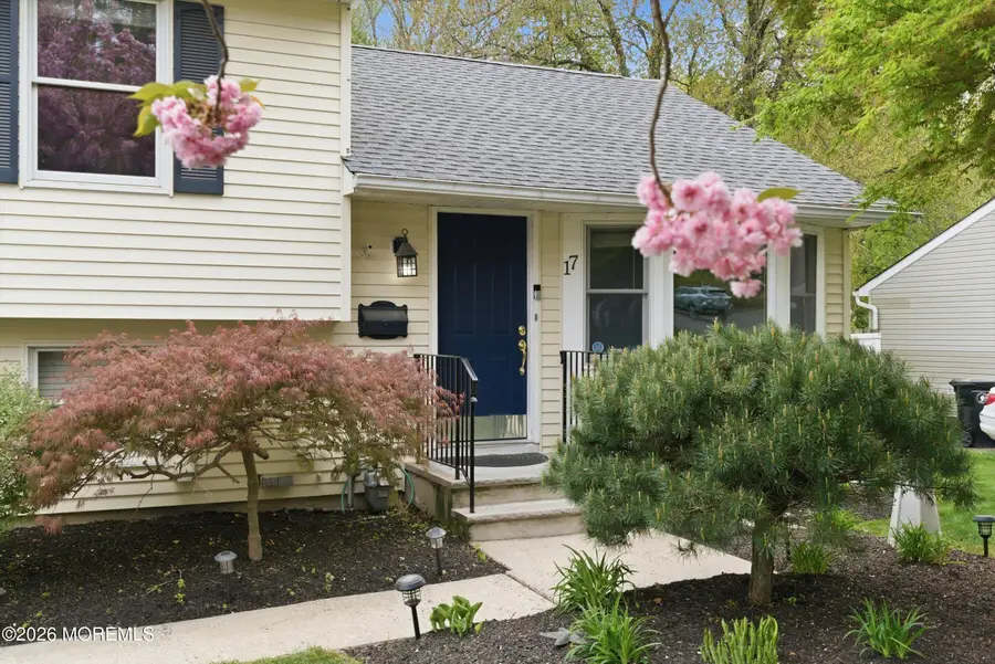 17 Millbrook Drive, Middletown, NJ 07748 - #3