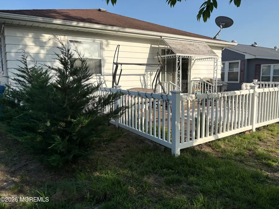 23 Spanish Wells Street, Toms River, NJ 08757 - #2