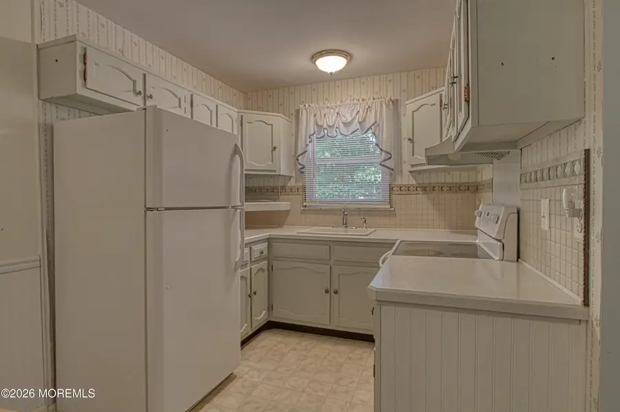 18 Valley Forge Drive #C, Whiting, NJ 08759 - #2