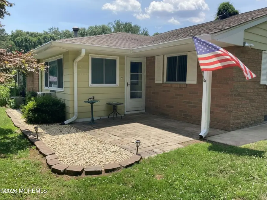 9 A West Lake Drive #A, Manchester, NJ 08759 - #2