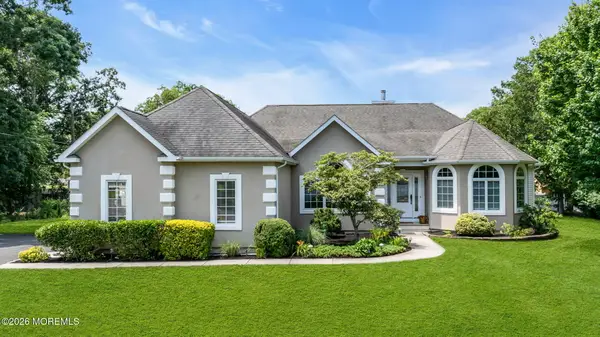 490 Arlington Avenue, Bayville, NJ 08721