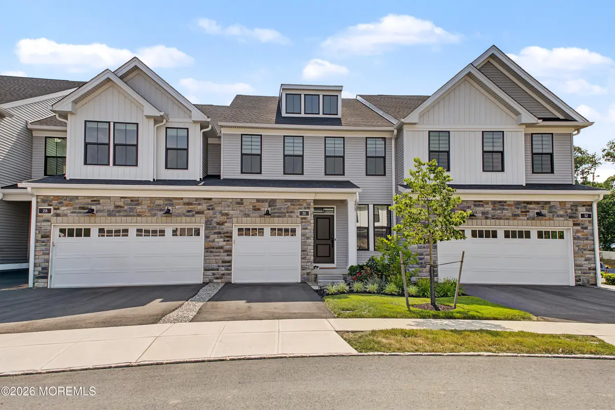 30 Cloverleaf Lane, Manalapan, NJ 07726 - #1