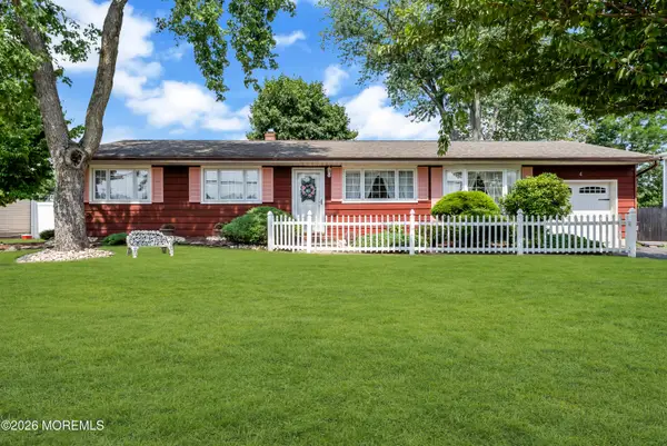 4 Middlesex Road, Matawan, NJ 07747