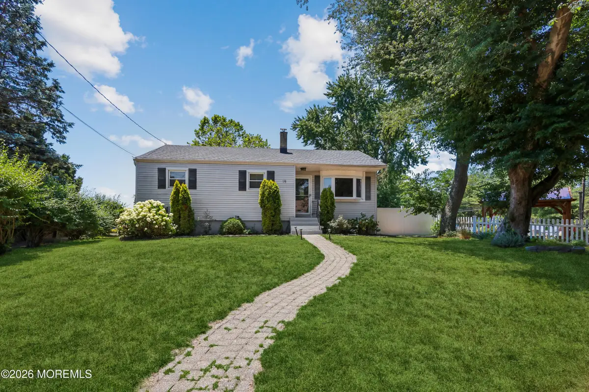 19 Vanada Drive, Neptune, NJ 07753 - #1