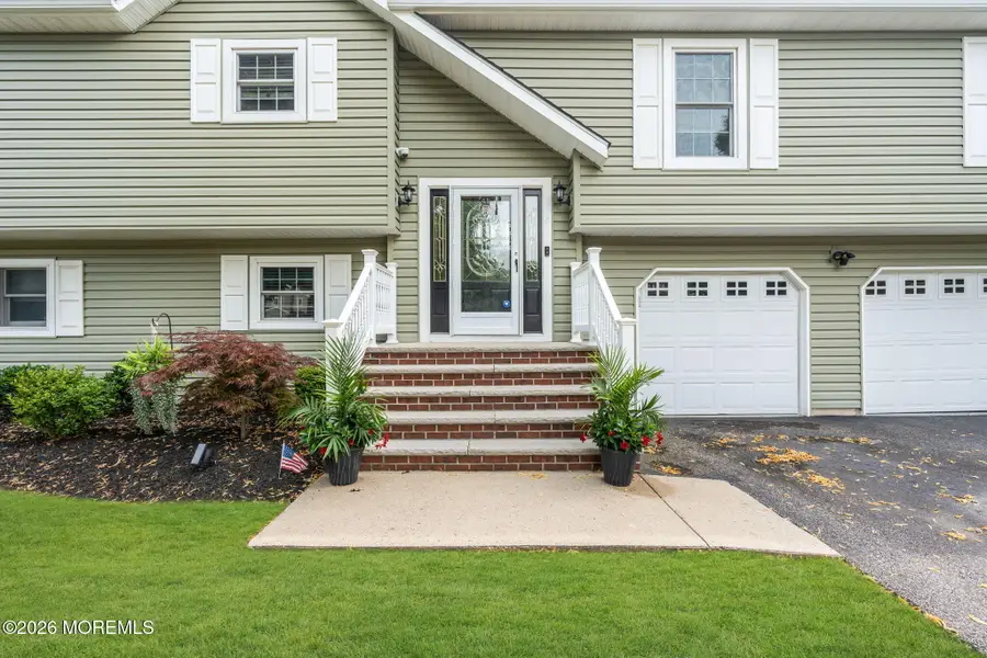 46 Cherry Bend Drive, Howell, NJ 07731 - #2