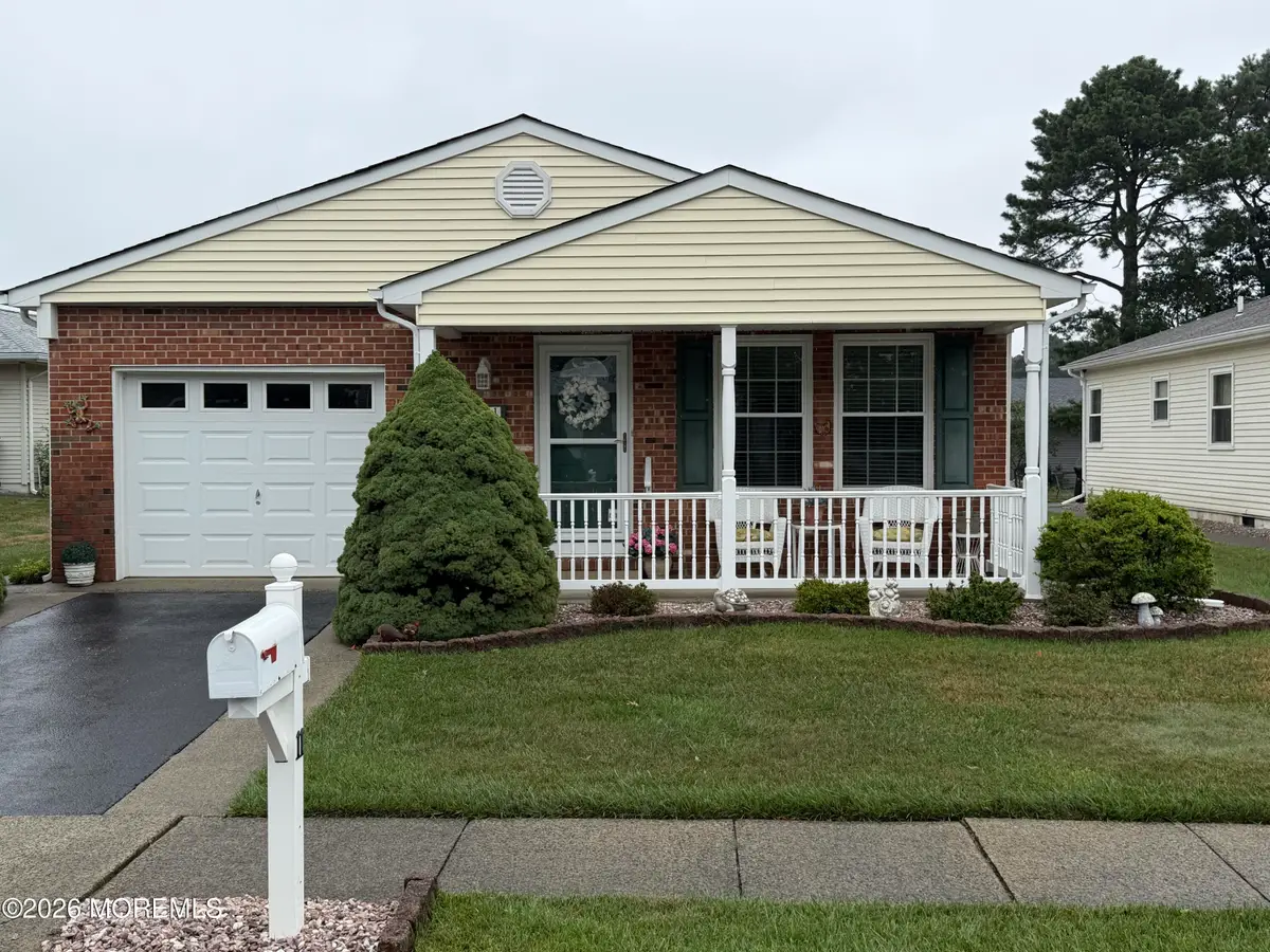 11 Saint Tropez Court, Toms River, NJ 08757 - #1