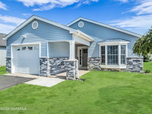 19 Frilham Lane, Manchester, NJ 08759