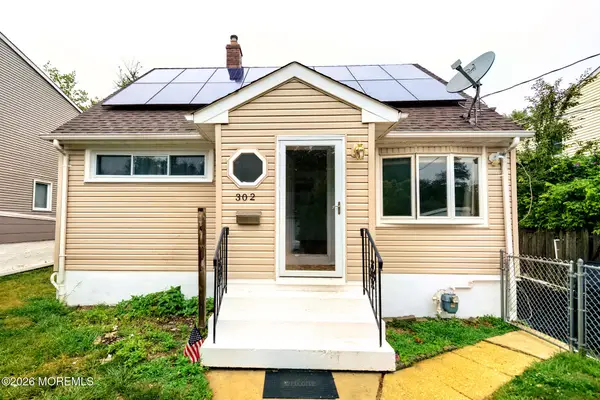 302 Edgeview Road, Keyport, NJ 07735