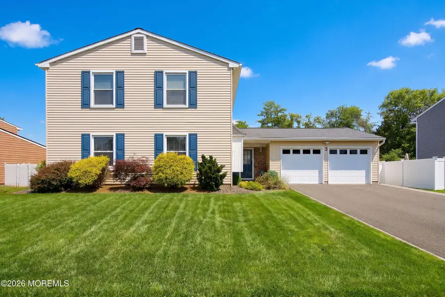 3 Hearth Court, Howell, NJ 07731 - #2