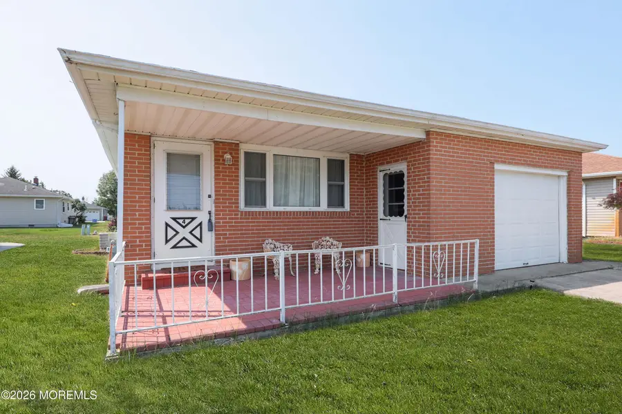 4 Corinth Place, Toms River, NJ 08757 - #3