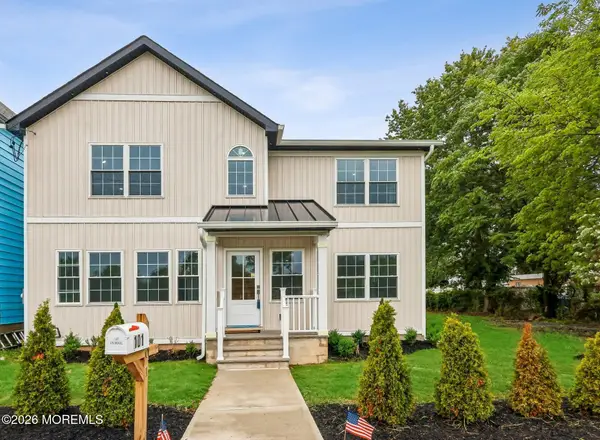 101 Saint Stephen Avenue, Keasbey, NJ 08832