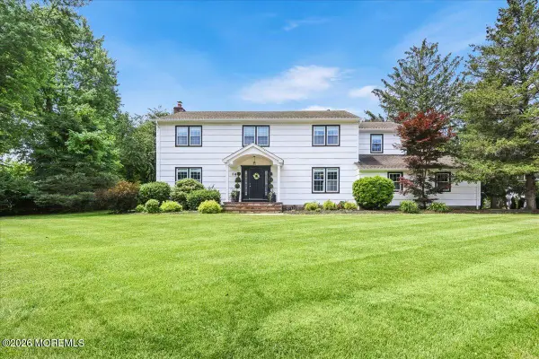 16 Newcastle Road, Freehold, NJ 07728