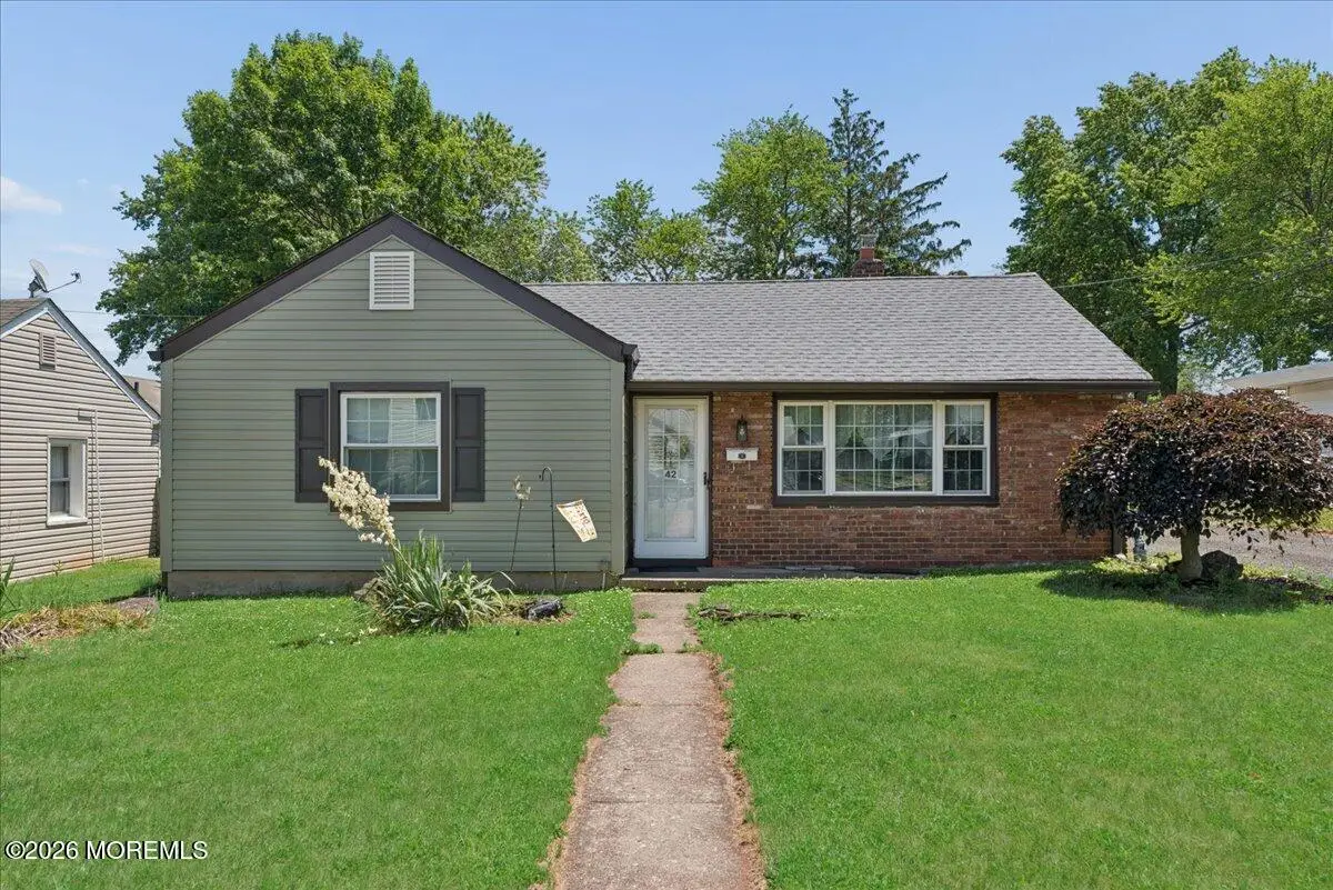 42 Walnut Street, Edison, NJ 08817 - #1