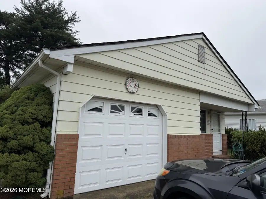 11 Vail Street, Toms River, NJ 08757 - #2