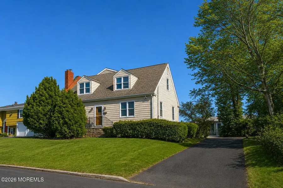 12 Thompson Avenue, Leonardo, NJ 07737 - #2