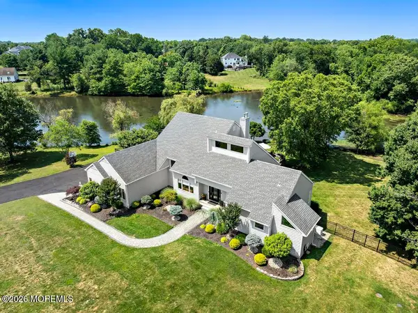 31 Highland Ridge Road, Manalapan, NJ 07726