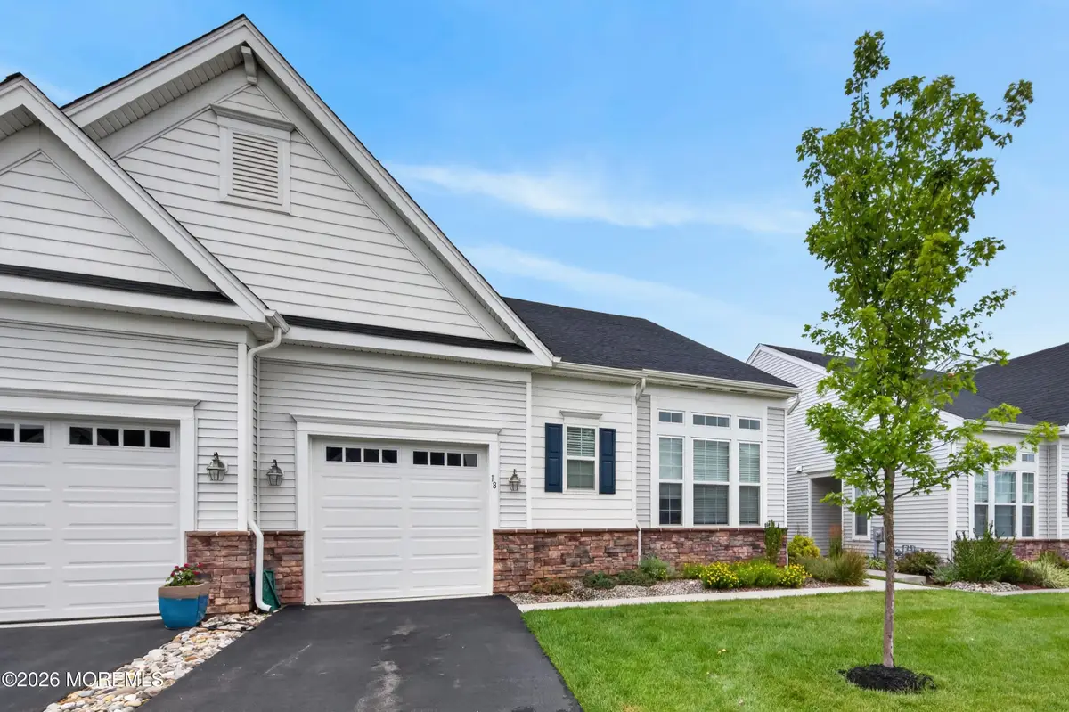 18 Gulfstream Road, New Egypt, NJ 08533 - #1
