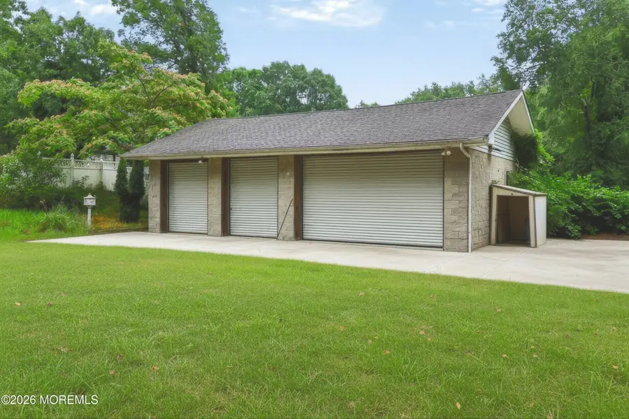 2121 Ridgeway Road, Toms River, NJ 08757 - #3