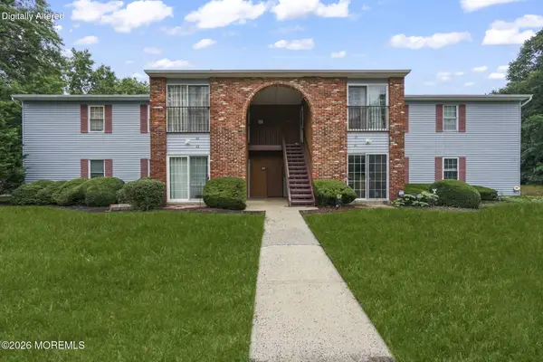 61 Frontier Way, Tinton Falls, NJ 07753