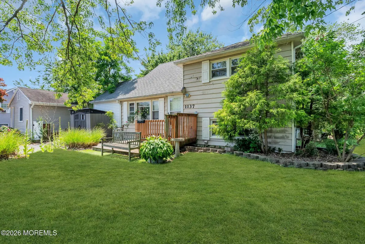1137 Roe Avenue, Point Pleasant, NJ 08742 - #1
