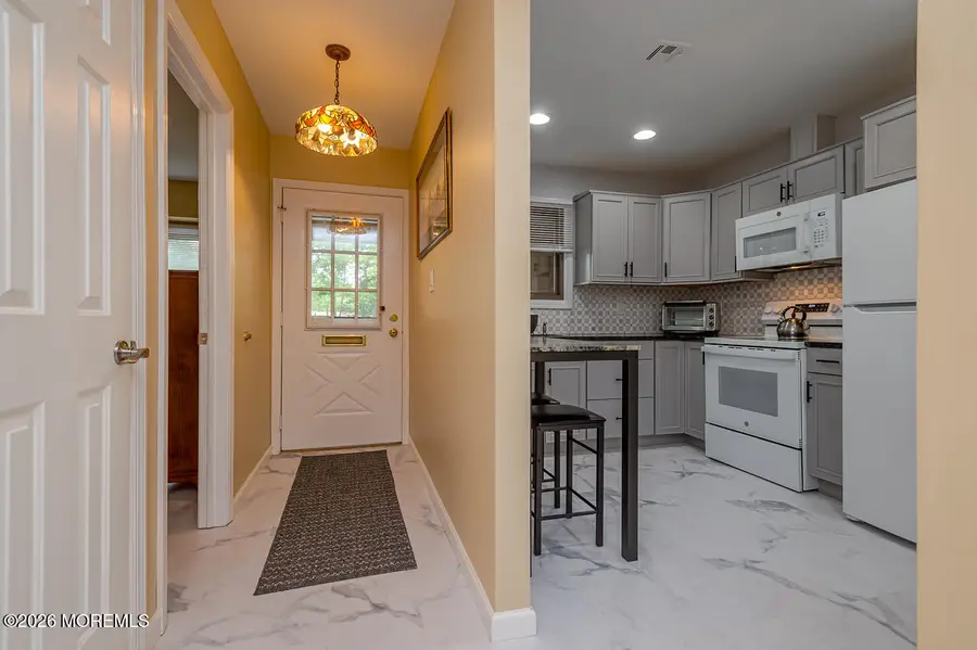 48 Ellsworth Court, Red Bank, NJ 07701 - #3