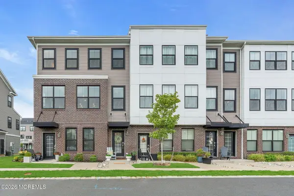 31 Midway Road, Eatontown, NJ 07724
