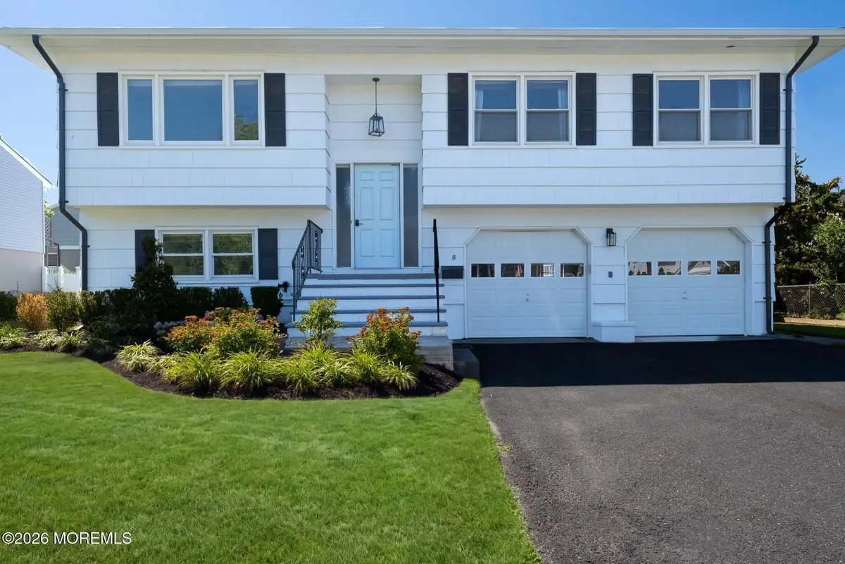8 Woolley Street, Monmouth Beach, NJ 07750 - #1