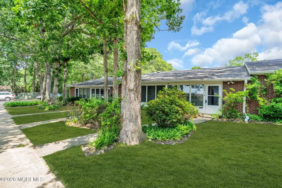 533 Dartmoor Court #D, Lakewood, NJ 08701 - #2