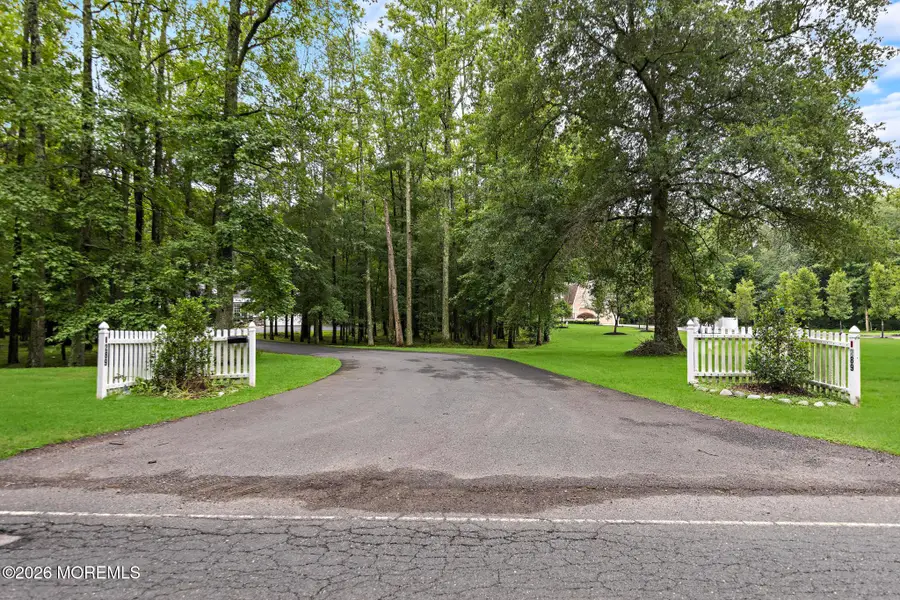 289 Cranberry Road, Farmingdale, NJ 07727 - #3