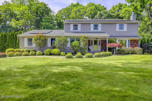 33 Stonehenge Drive, Ocean Twp, NJ 07712