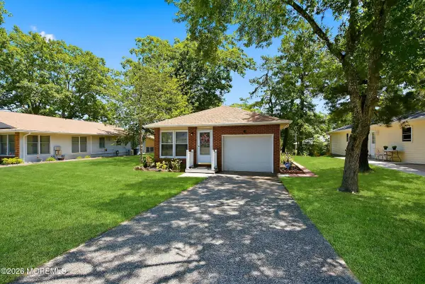37 Sycamore Road #13, Manahawkin, NJ 08050