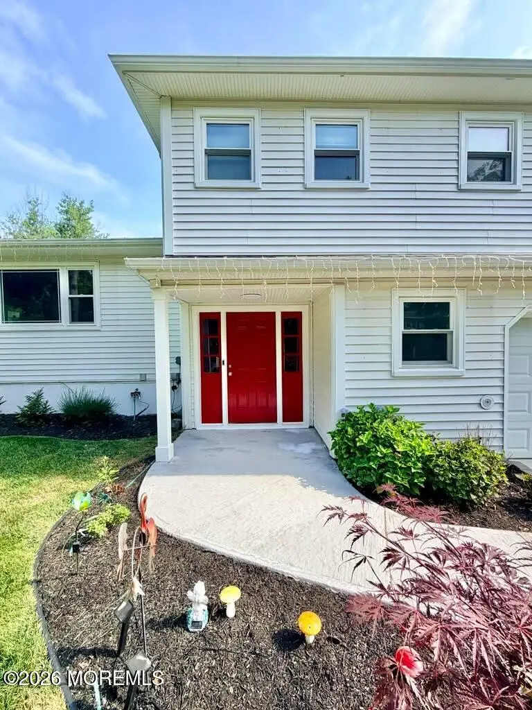 4 Dorset Way, Edison, NJ 08820 - #3
